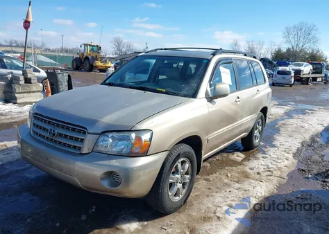 2004 Toyota Highlander V6 z USA, uszkodzony, nr VIN JTEDP21A640043033